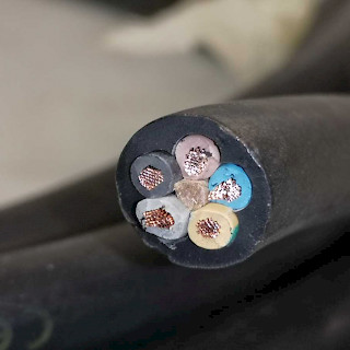 Sähkökaapeli 5x2,5mm2 11,5 metriä