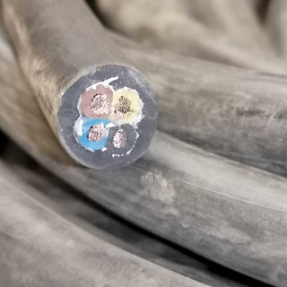 Sähkökaapeli / kumikaapeli 4x4mm2 39 metriä