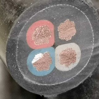 Sähkökaapeli 4x6mm2 7,2 metriä