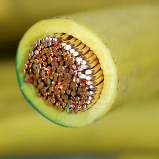 Sähkökaapeli 1x25mm2 20 metriä