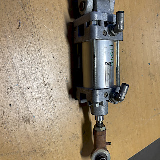 Ilmasylinteri 63/50/260