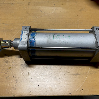 Ilmasylinteri 100/500/200