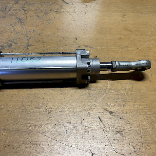 Ilmasylinteri 50/320/125