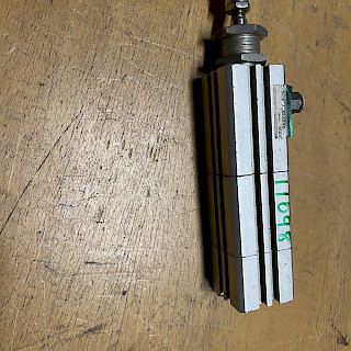 Ilmasylinteri 35/190/20