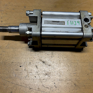 Ilmasylinteri 80/300/50