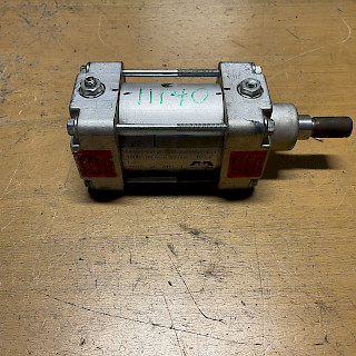 Ilmasylinteri 80/260/50